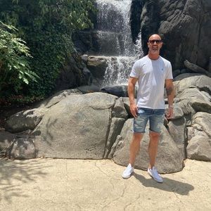 Meet your Posher, Aaron